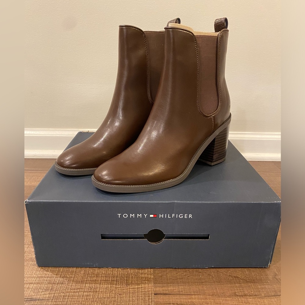 Tommy Hilfiger Women’s Brae Ankle Boot- Brand New
